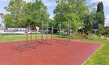 Workoutpark-Anlage auf dem Gelände des BBW Leipzig
